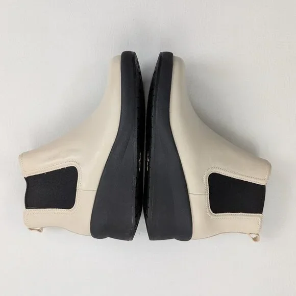 ABEO Passage Women's Chelsea Boot Size 6.5 Ivory Leather